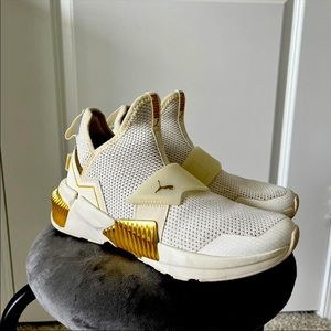 Puma women’s provoke